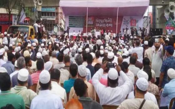 রাজপথে নতুন জোট, ডিসেম্বর ঘিরে ক্ষমতার পালাবদলের আলোচনা