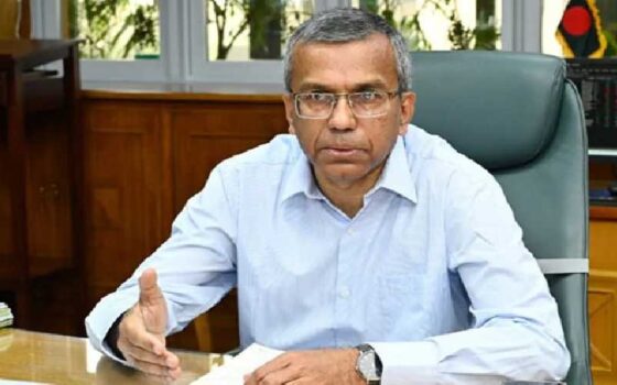 উচ্চ সুদে ঋণ নিয়ে ব্যবসায় সফল হওয়া চ্যালেঞ্জের: গভর্নর